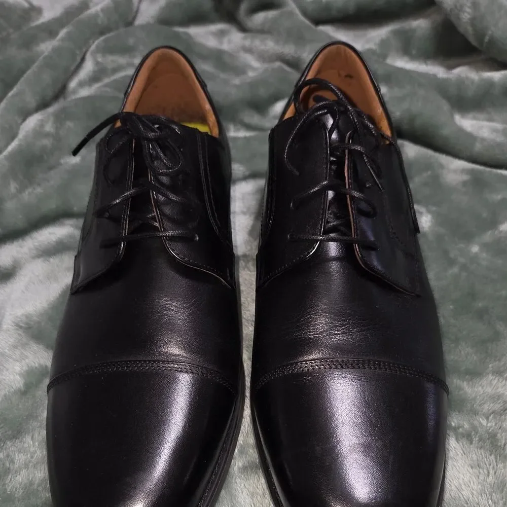 Florsheim Men's Black Oxfords